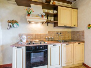 Microwave, oven, dishwasher