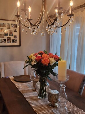 Dining - Traditional Beauty (Staten Island)