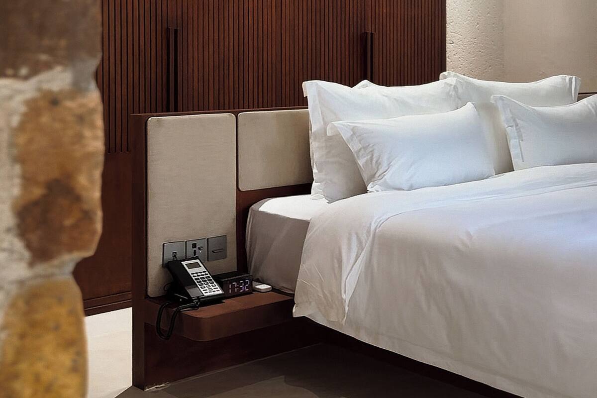 Executive Suite, Pool View | Desk, laptop workspace, iron/ironing board, free WiFi