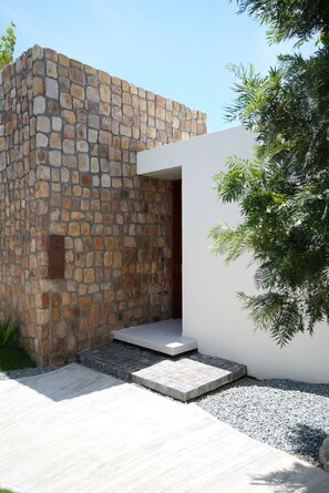 Executive Suite, Pool View | Desk, laptop workspace, iron/ironing board, free WiFi