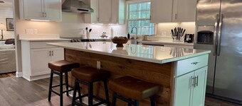 Southern Charm Home: Pool + Fireplace + Large Yard