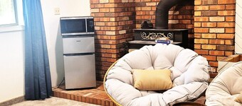 2 Bedroom, Washer/Dryer, Sleeps 6, lower
