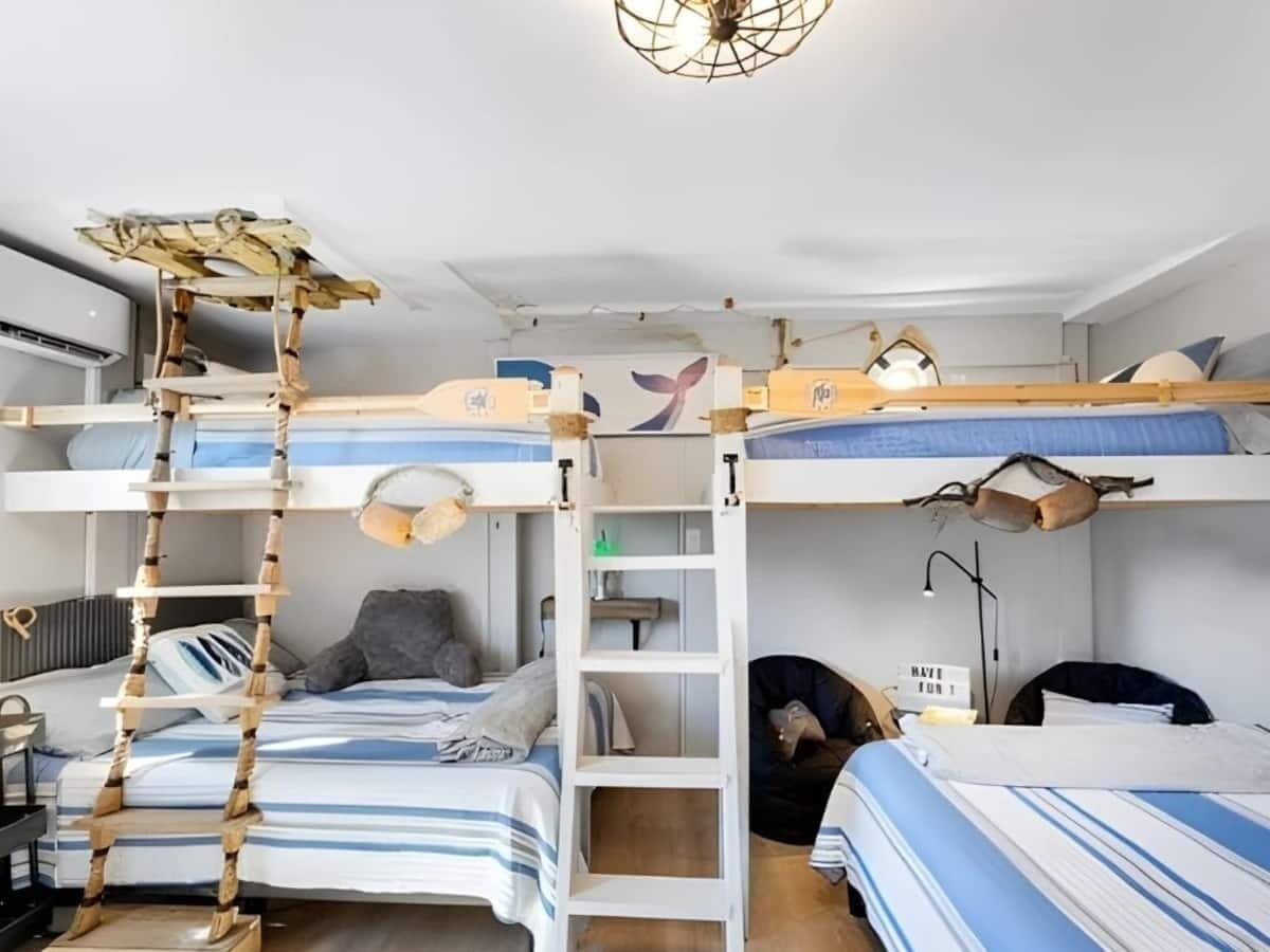 Gone Fishing Bunkhouse: Custom bunk room with queen, full, and 2 twin beds. 