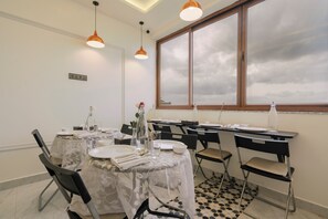 Dining - Rcc Hotels Biz stays Begumpet (Hyderabad)