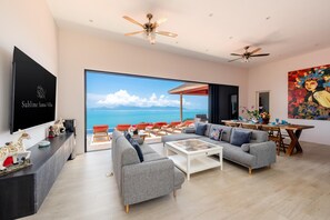 Smart TV