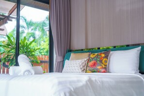 Romantic Villa, Pool View | In-room safe, blackout drapes, soundproofing, iron/ironing board - Natcha villa 41 (Pattaya)