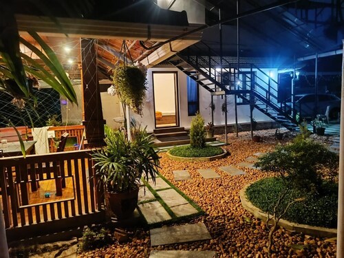 "Wake Up to Waves: Your Cozy Beachfront Escape Awaits!"