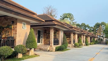 Escritorio y wifi gratis