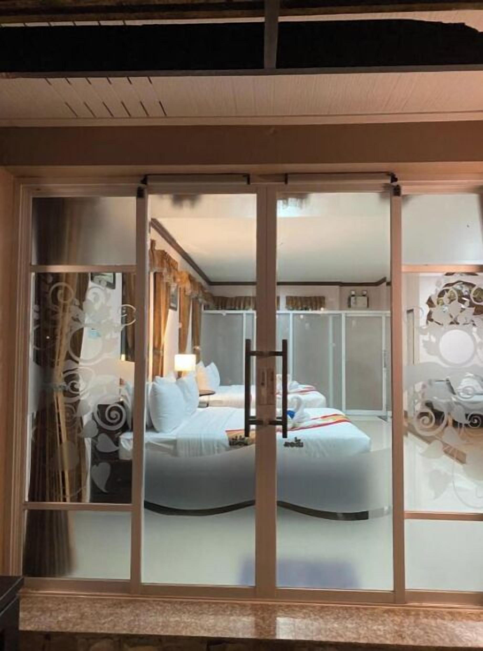 Bureau, Wi-Fi gratuit