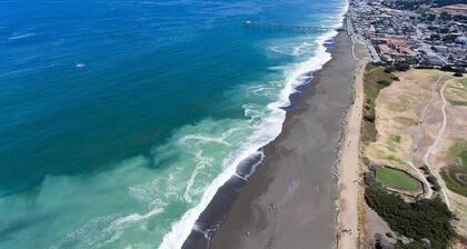 Stunning Ocean Mountain View Near SF+Beach Suite