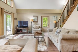 Smart TV, fireplace, foosball, books