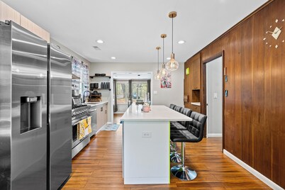 Serenity Haven w/Pool  Near Dixie Park