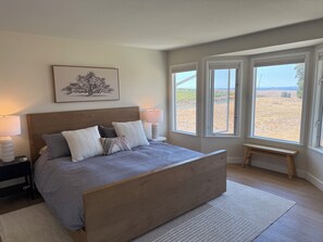 4 chambres, fer et planche à repasser, Wi-Fi, draps fournis