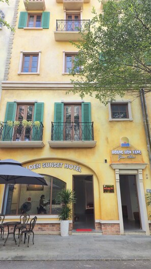 Exterior