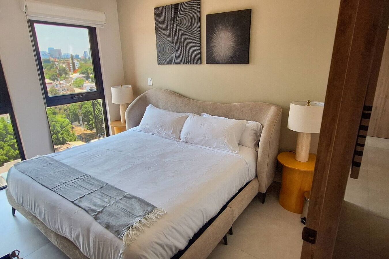 1 bedroom, desk, free WiFi, bed sheets