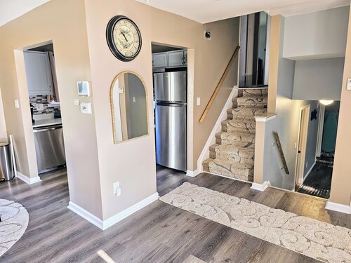 Peaceful, clean, spacious, great to stay.