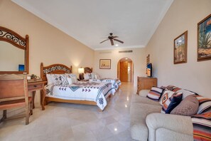 2 bedrooms, desk, iron/ironing board, free WiFi