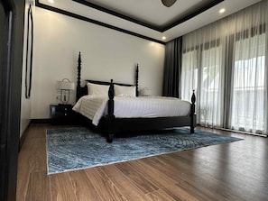 Deluxe Double Room, Garden View