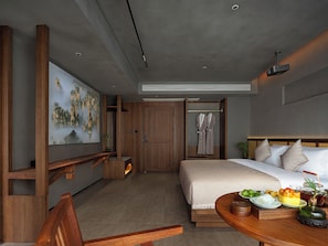 Double Room, Hill View | Desk, free WiFi