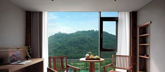 Zhangjiajie SANHE Resort