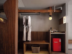 Double Room, Hill View | Desk, free WiFi
