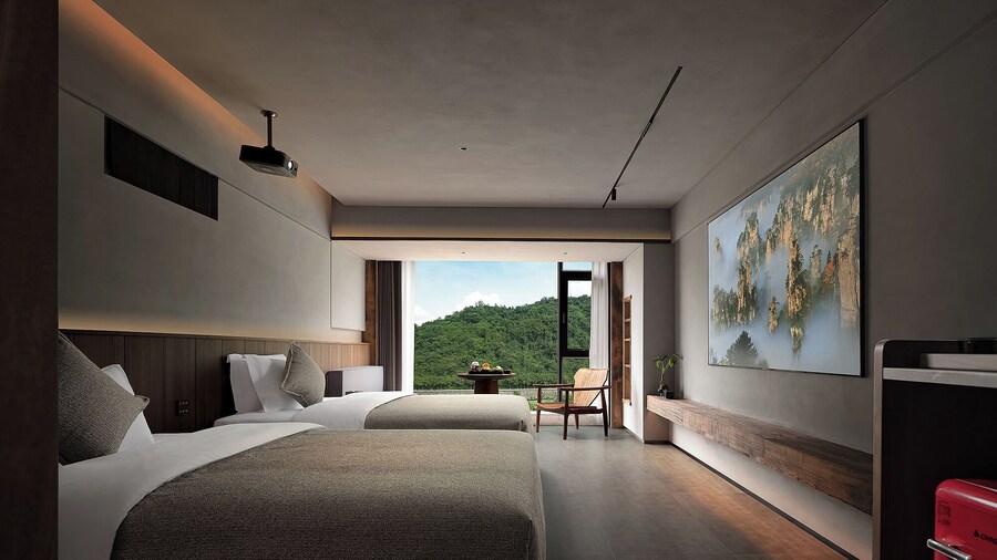 Zhangjiajie SANHE Resort