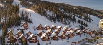 Big Sky Resort - Ski in and out Arrowhead Chalet