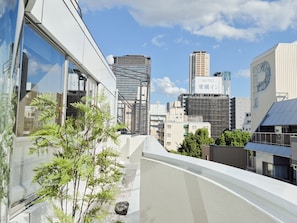 Deluxe Studio, 2 Queen Beds, Kitchenette, City View | View from room