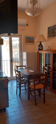  Stay in the Heart of Agrigento, on Via Atenea, near the Valley of the Temples
