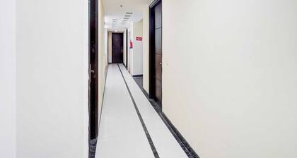 Collection O Sector 51 Noida