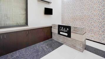 House | Reception