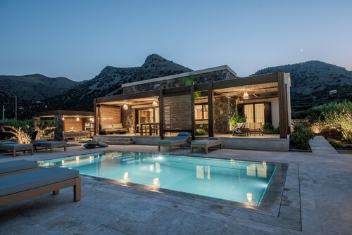 Elounda Naxia Villas