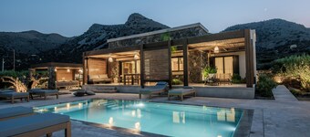 Elounda Naxia Villas