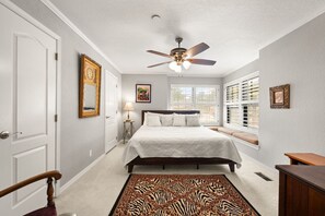 4 bedrooms, desk, iron/ironing board, travel crib - Charming Stay | Hot Tub, Patio & Antique Charm (Oklahoma City)