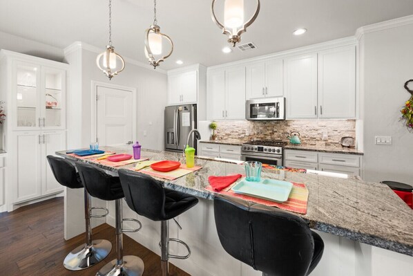 Fridge, microwave, oven, stovetop - Modern OKC Retreat: Half-Mile to Plaza District! (Oklahoma City)