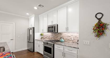 Modern OKC Retreat: Half-Mile to Plaza District!