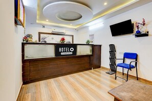 House | Reception