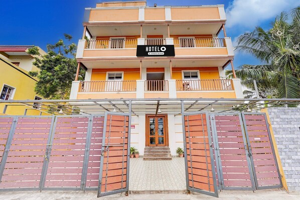 House | Bahagian luar