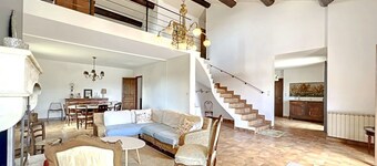 Magnificent Estate of 283mÂČ on 6200mÂČ of land + large swimming pool with all comforts