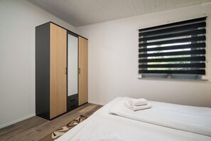 1 habitación, tabla de planchar con plancha y wifi gratis