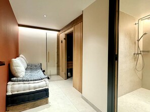 6 bedrooms, free WiFi, bed sheets