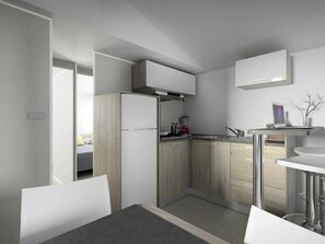 Dining - Mobile Home with Terrace in Meyrueis (Meyrueis)