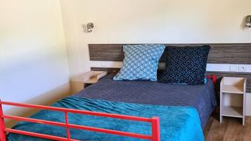 2 Schlafzimmer, kostenloses WLAN, Bettwäsche, Rollstuhlgeeignet