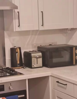 Microwave, oven, dishwasher