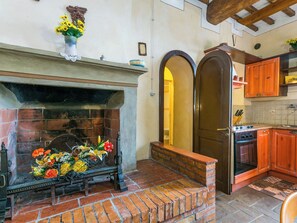 Réfrigérateur, micro-ondes, four, lave-vaisselle