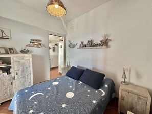 1 chambre, draps fournis