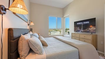 2 camere, una scrivania, ferro/asse da stiro, culla da viaggio