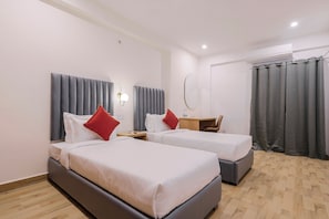 Standard Room | Free WiFi, bed sheets - Novara Hotel Madhapur (Hyderabad)