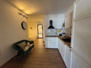 1 bedroom, Internet, bed sheets