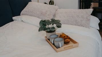 1 habitación, wifi y ropa de cama
